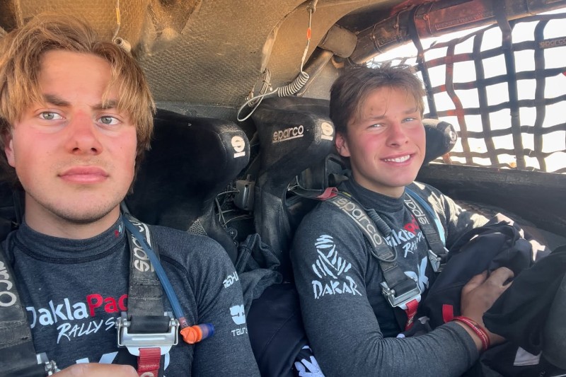Brothers Henk and Pim Klaassen enjoy first rally raid together in Morocco Desert Challenge