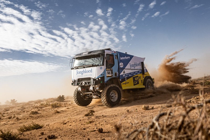 2025 Morocco Desert Challenge: Kay Huzink holds off van den Brink in windy Stage&nbsp;5