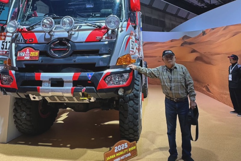 Mitsubishi Pajero Evolution and Triton, HINO 500 on display at Japan Mobility Show