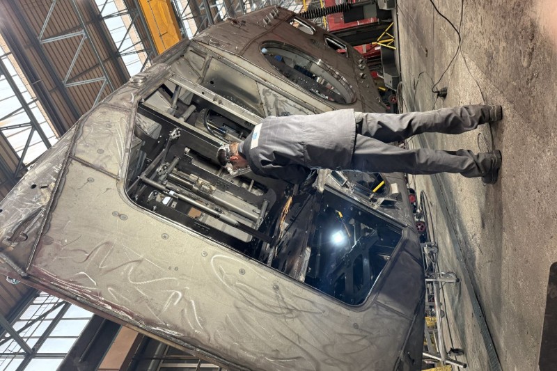 STV building BMP-1&nbsp;hulls