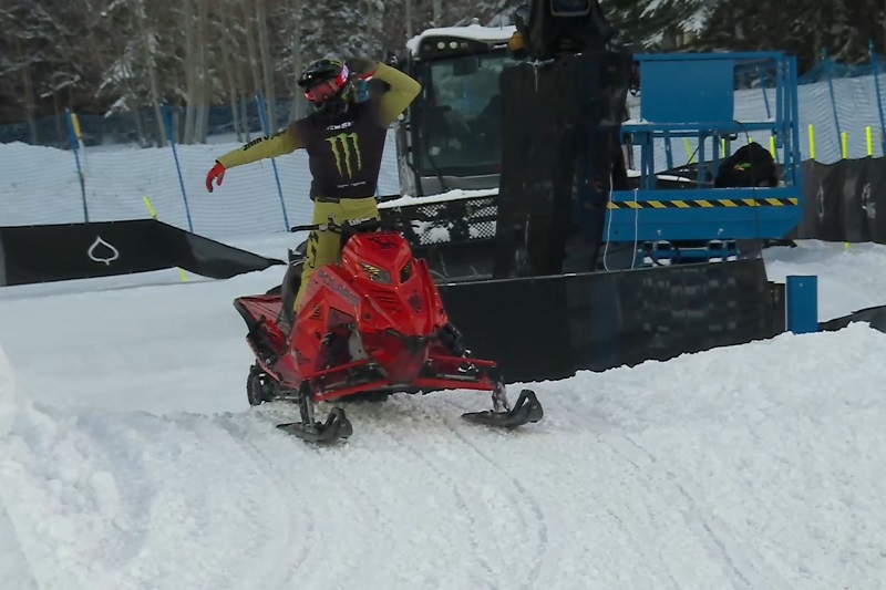 Brett Turcotte borrows Matechuk’s sled, tops X Games Snowmobile Speed & Style seeding