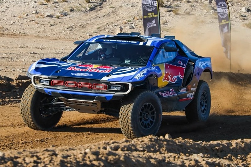 Christopher Polvoorde leads Military Monday, test drives Raptor T1+ again at Hammers