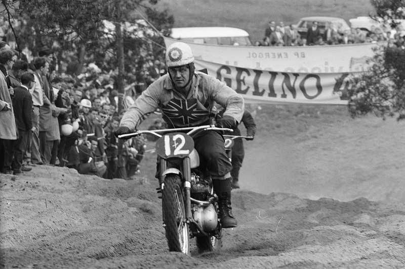 Jeff Smith, 1934–2026