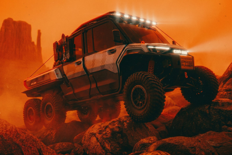 Can-Am reveals Defender Prerunner, Maverick R XRay concepts