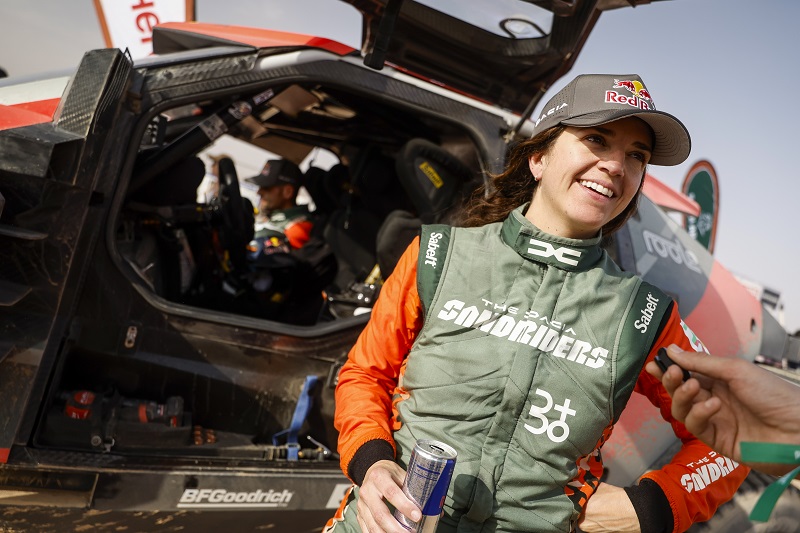 Cristina Gutierrez joins Santana