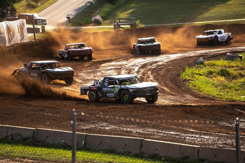 Johnny Greaves retiring from full-time racing