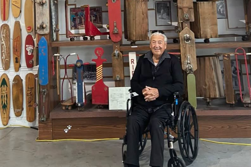 Lou Peralta, 1942–2026