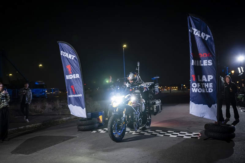 Sam Sunderland’s circumnavigation world record attempt begins